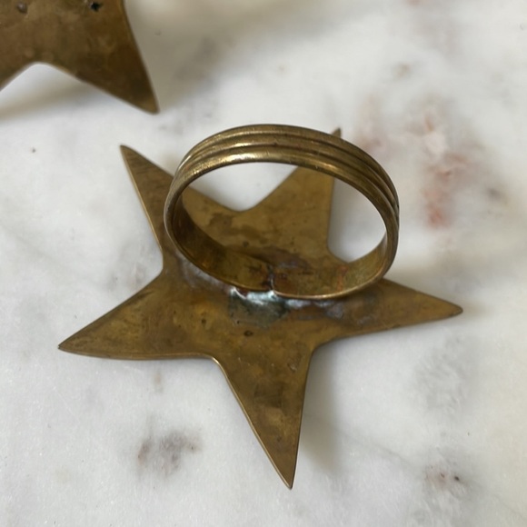Hammered Brass Star Napkin Rings (Set of Four) - Picture 4 of 9